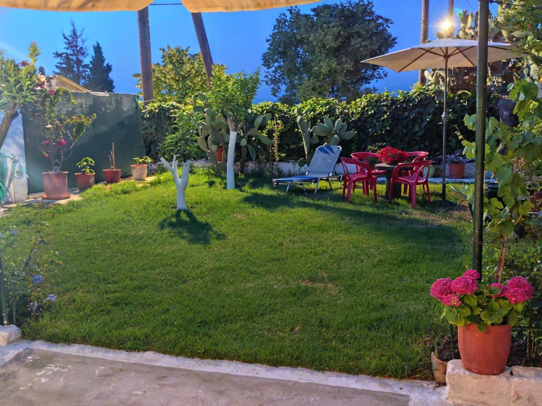 Rodia * Kynopiástai